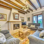 Country House For 12 Guests, Petra