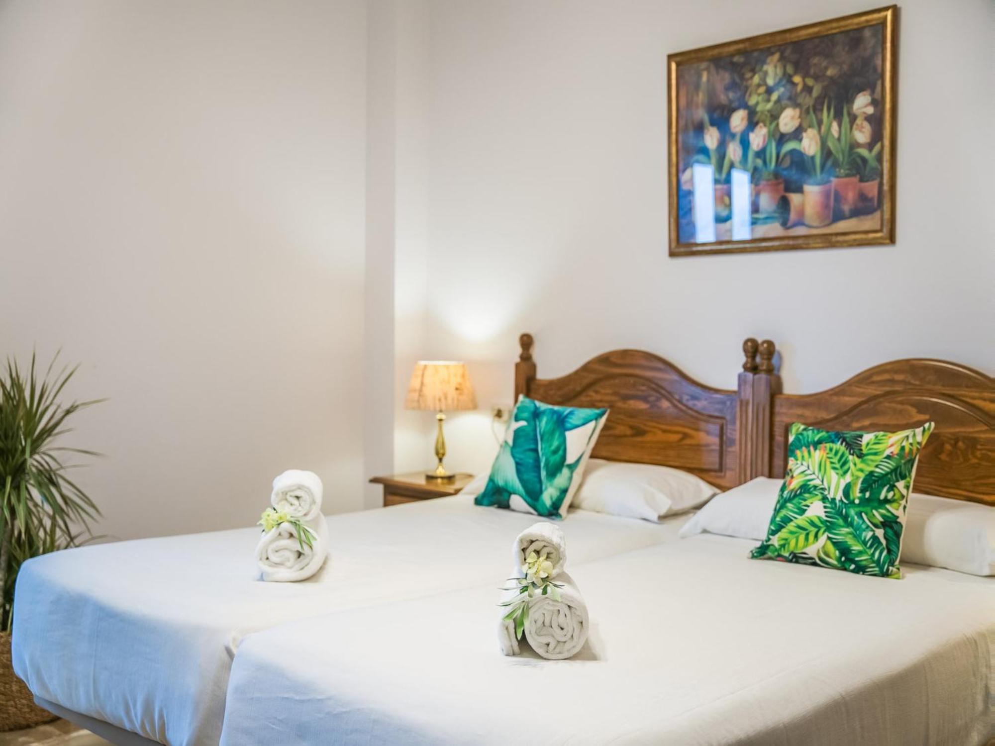 Ferienhaus For 12 Guests, Petra Petra (Mallorca)