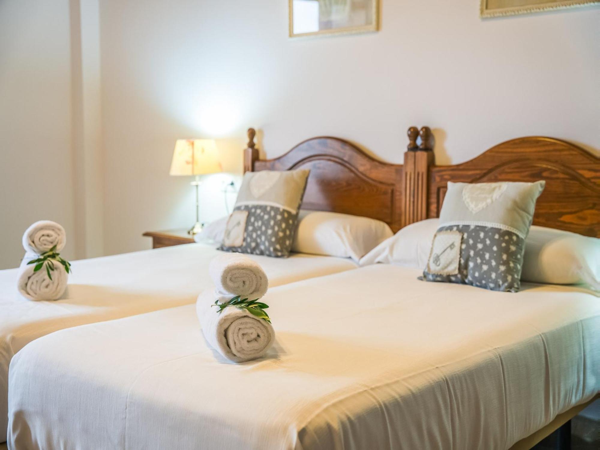 For 12 Guests, Petra Ferienhaus